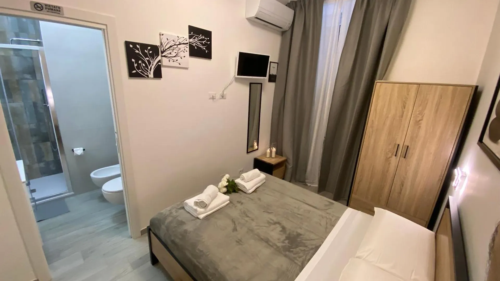 Soft Rooms Guest House Affittacamere Roma Centro 0*,